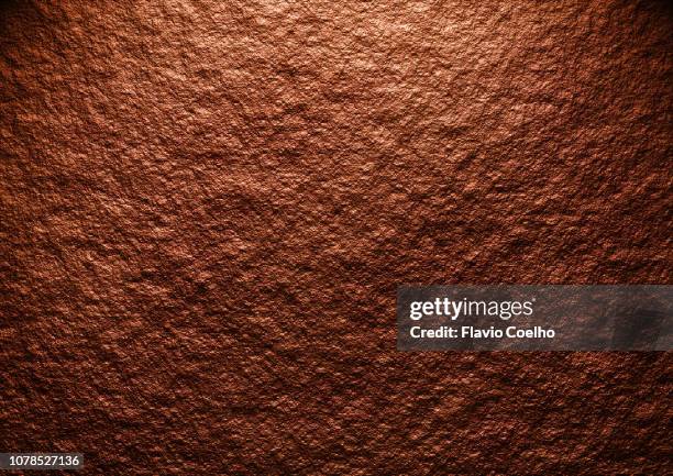 dark brown stone background - bronzo foto e immagini stock