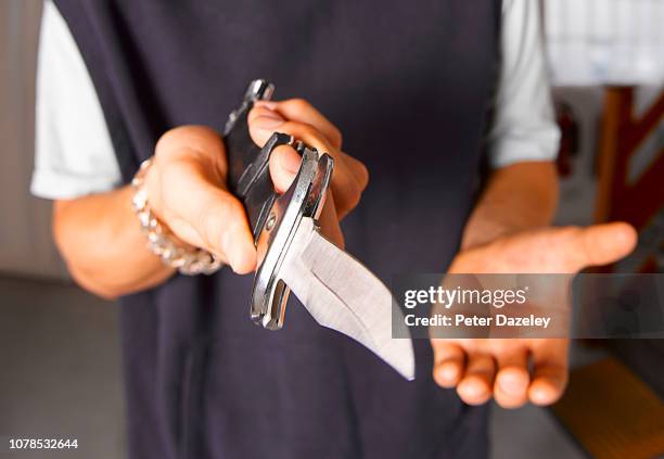 give me your money, mugger - knife crime stock pictures, royalty-free photos & images