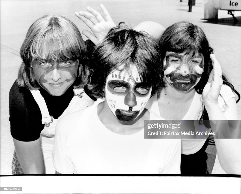 (left to right): Lucinda Armour, Luke Bennett and Bronwyn Morgan with their faces make-up before the performance.The Australian Theatre for young People (Summer School) held a performance around the Opera House today. It comprised Street Theater, dance an