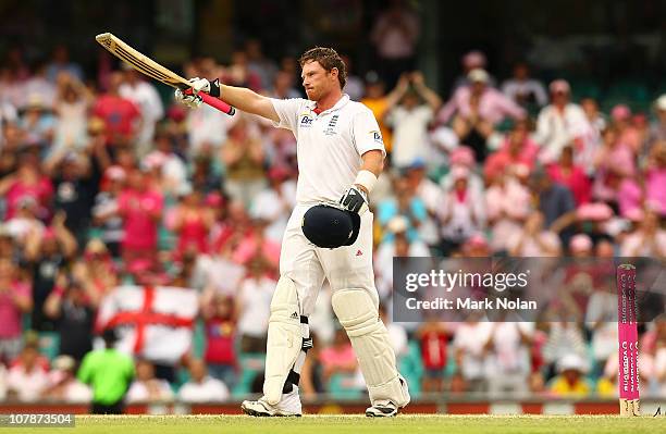 Ian Bell of England acknowledges the crowd after scoring his century during day three of the Fifth Ashes Test match between Australia and England at...