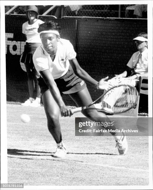 28 Anne Minter Stock Photos, HighRes Pictures, and Images Getty Images