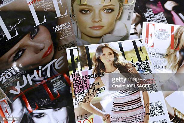 política Duquesa riega la flor 1.384 fotos e imágenes de Elle France Magazine - Getty Images