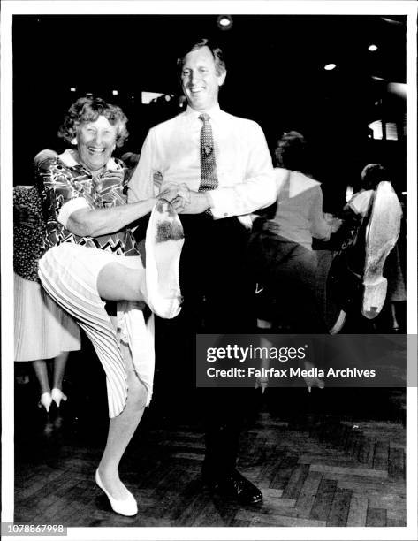 Marg Hefferman from the entrance &amp; John Hewson at tuggerah lakes memorial club. January 13, 1992. .