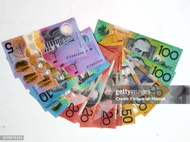 australian bank notes - cultura australiana fotografías e imágenes de stock