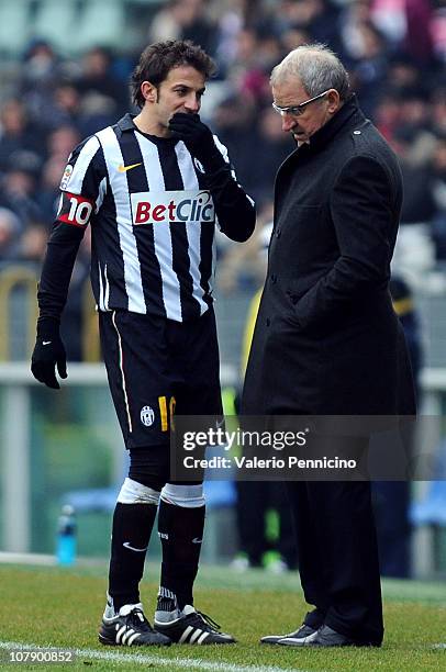 Alessandro Del Piero of Juventus FC speaks with head coach Luigi Del Neri during the Serie A match between Juventus FC and Parma FC at Olimpico...