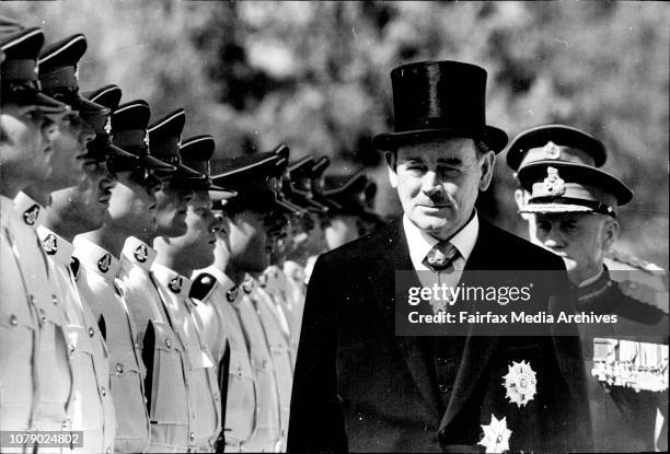 Hasluck 149 Sir Paul Hasluck Photos & High Res Pictures - Getty Images