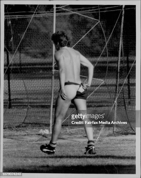 Peter Schwab of Hawthorn loses his pieces during an enthusiastic training session but fortunately carries a space pair in the car. March 14, 1987. .
