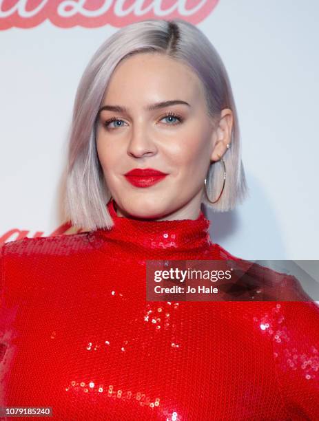 Anne Marie Singer Photos and Premium High Res Pictures - Getty Images Anne Marie Singer Photos and Premium High Res Pictures - Getty Images