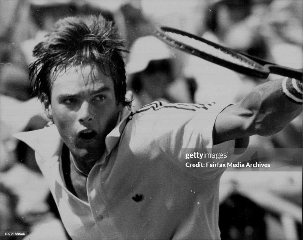Tim Wilkey Finals of NSW Open Tennis a White City Tim Wilkison USA beats Kim ...