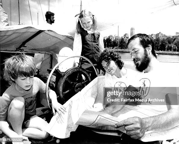 Professor Gordon Cook Mr. Gordon Cook and his wife Mary and children Jonathan and Suzanne ...