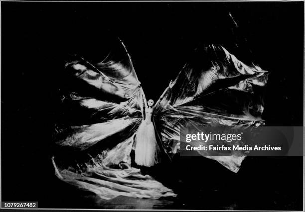 The Philippe Genty Company" Anges Neel and Emmanuel Plassard performing with 'Butterfly Chrysalide' at the Seymour Theatre. January 2, 1989. .