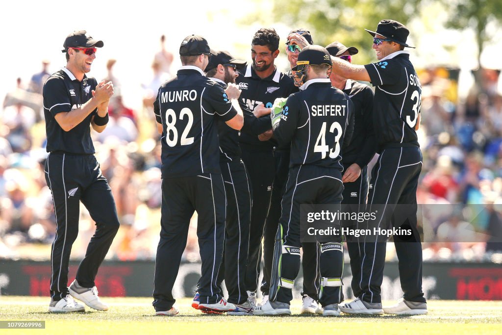 New Zealand v Sri Lanka - ODI Game 3