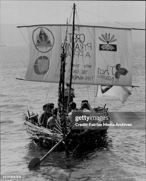 Papyrus Rafts 62 Kirribilli Point Stock Photos, High-Res Pictures, and Images - Getty ...