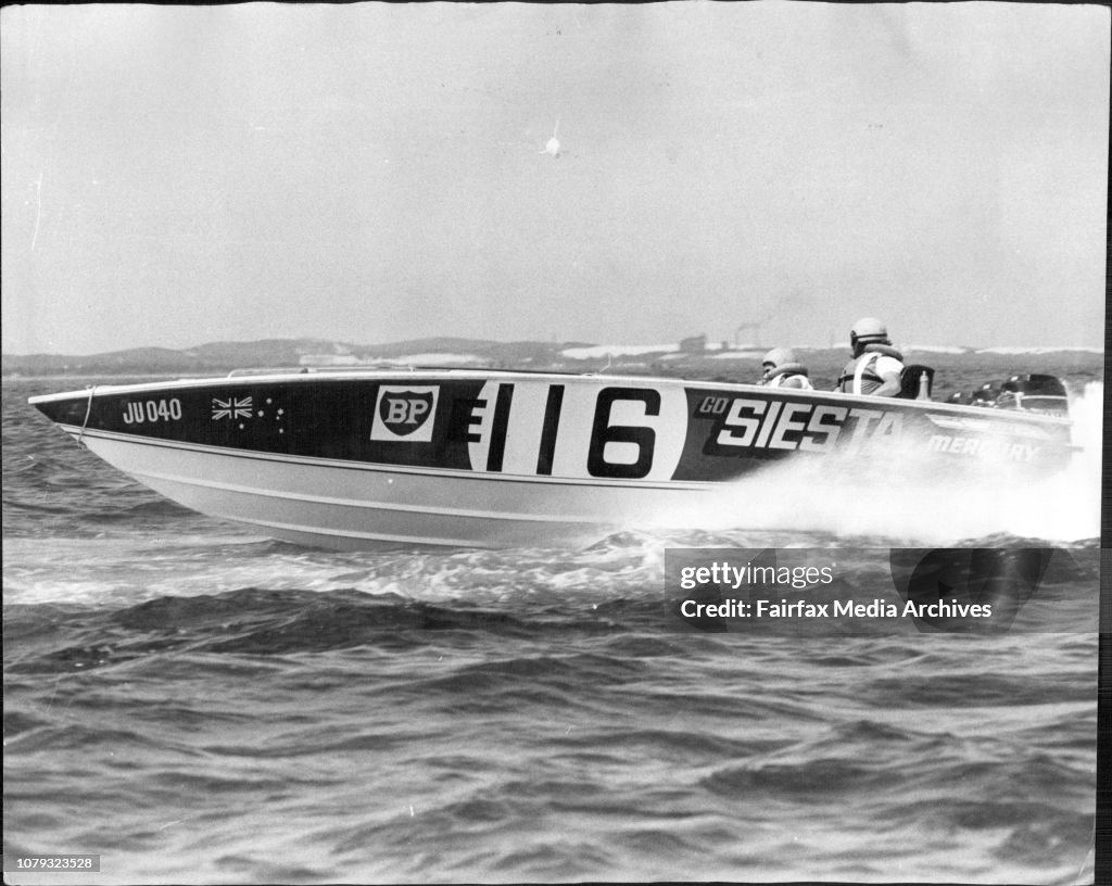 Go Siesta driven by Kevin Wyld of Hawthorn Vic. In action today.13th Annual BP outboard Marathem on Botany Bay today.