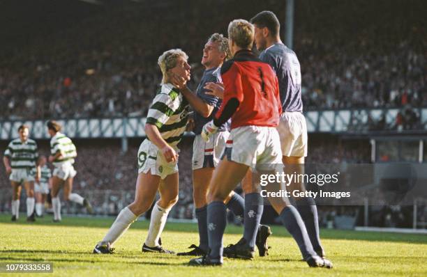 Frank Mcavennie Photos and Premium High Res Pictures - Getty Images
