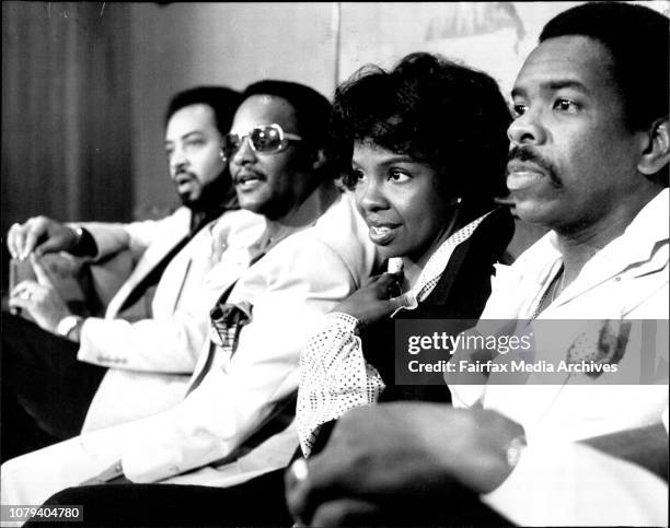 Merald Knight 205 Edward Patten Photos & High Res Pictures - Getty Images