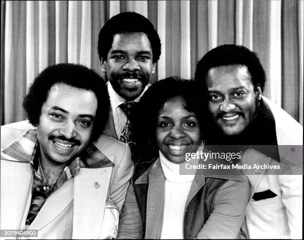 Merald Knight 205 Edward Patten Photos & High Res Pictures - Getty Images