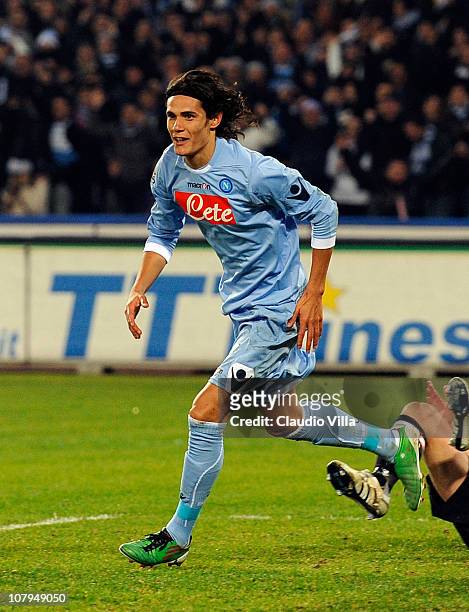 Edinson Cavani of SSC Napoli celebrates scoring the third goal during the Serie A match between SSC Napoli and Juventus FC at Stadio San Paolo on...