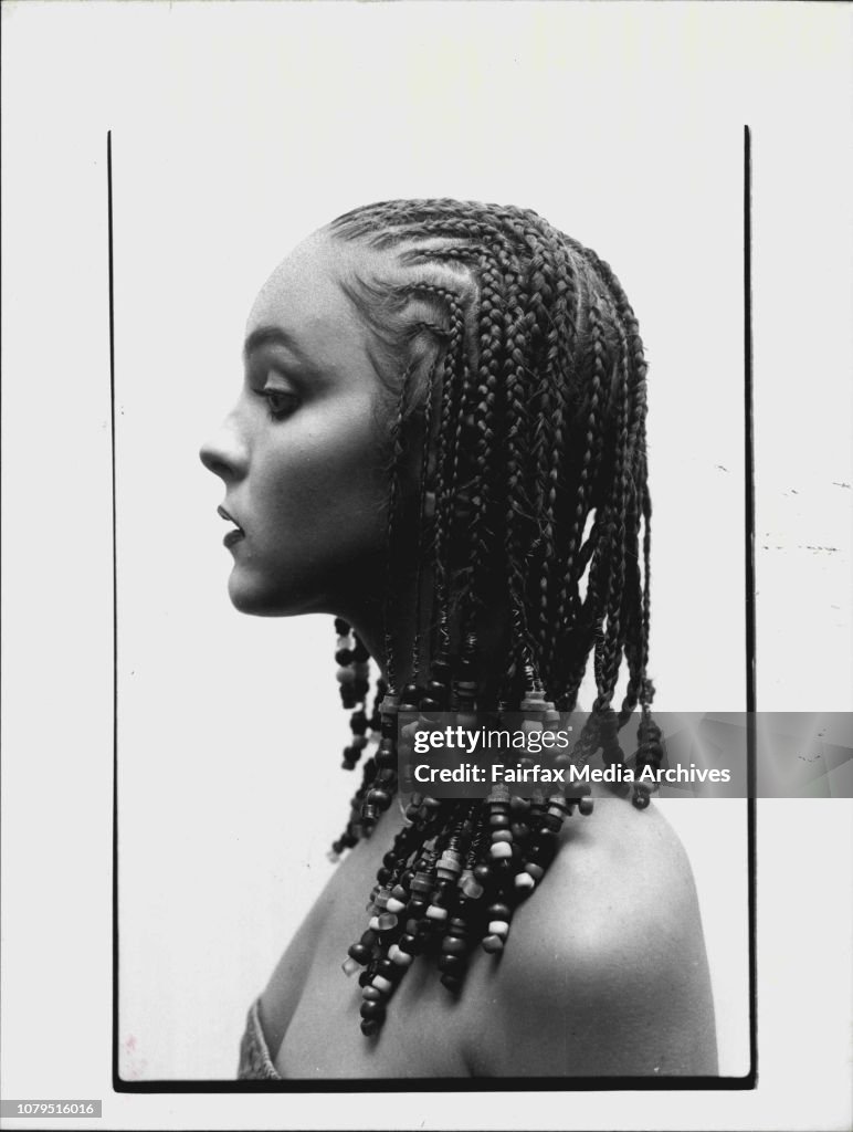 A eight hour Marathon Hair do.Leading Sydney Model 17 year old Paula Brinkley took time off from her modeling to have a 8 hour Marathon Hair style.Canadian Hair dresser Fred Chaddad from hair 2000, in Double Bay, did the style on Paula like the American