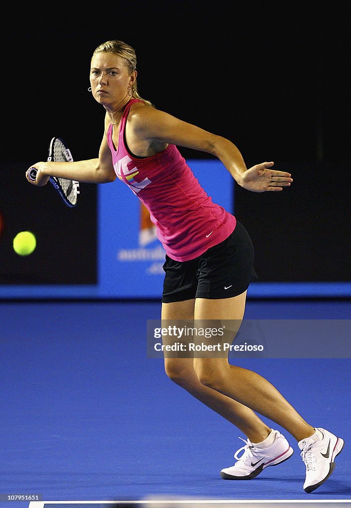 2011 Australian Open Previews