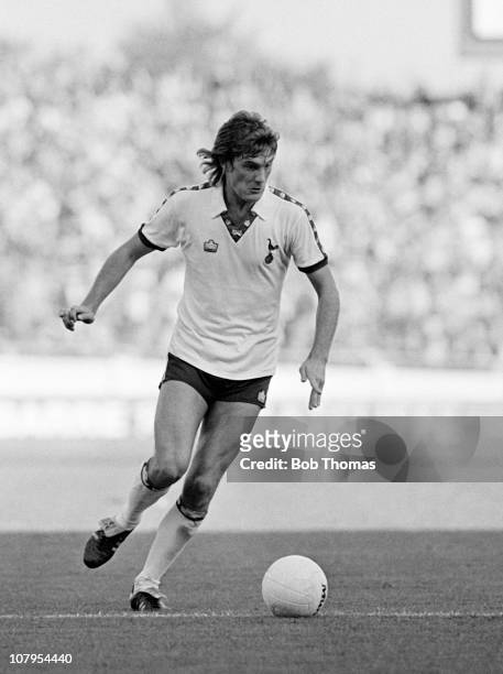 Glenn Hoddle of Tottenham Hotspur during the Coventry City v Tottenham Hotspur Division 1 match played at Highfield Road, Coventry on the 29th...