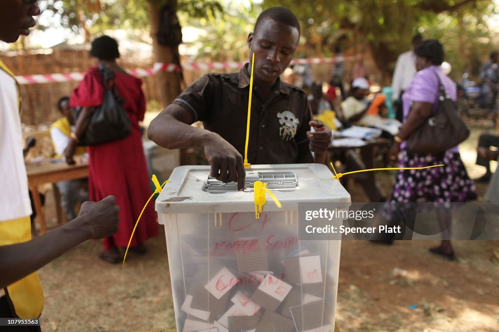 Southern Sudanese Begin to Vote In Historic Independence Referendum