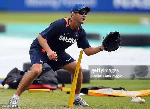 Gary Kirsten coach of the Indian cricket team in action during an India cricket team training session at Sahara Stadium, Kingsmead on January 10,...