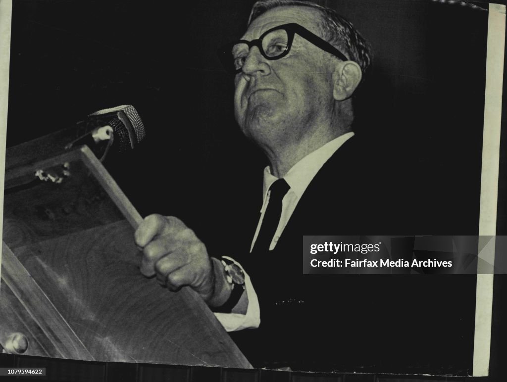 The federal leader of the Australian labor party, Mr Arthur Calwell, speaking at the Sydney Town Hall, to give his Party's fews on Foreign Affairs.