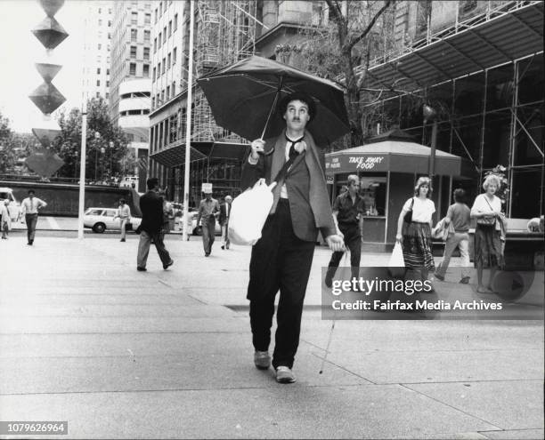 Lone Walker Fanco Princi in Martin place after walking from Adelaide he was greeted in Sydney by Janelle Smart 9 and Leanne Skuse 9 "Children" he...