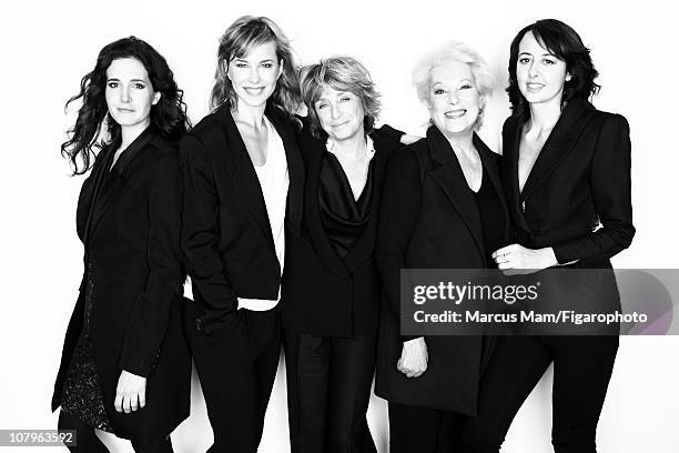 Cast of "L'amour, la mort et les fringues" Chloe Lambert, Pascale Arbillot, Daniele Thompson, Bernadette Lafont and Valerie Bonneton photographed for...