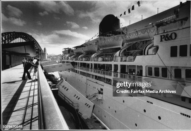 Man Killed In Engine Room Aboard The Cruiseship Fairstar".At it's birth at the Overseas terminal after it's arrival in Sydney. March 19, 1990. .