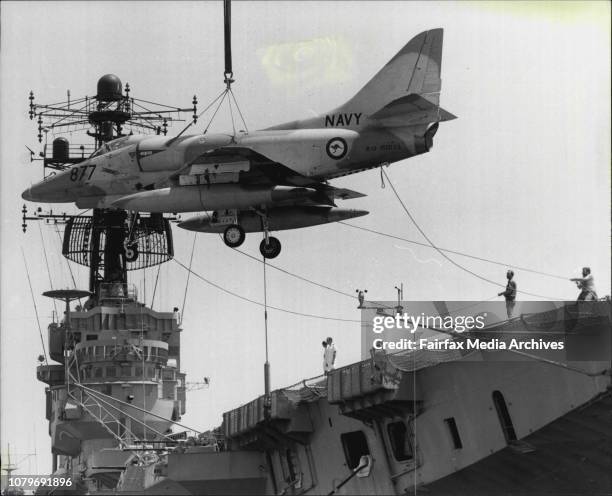Hmas Melbourne R12 Hmas Melbourne Photos and Premium High Res Pictures - Getty Images