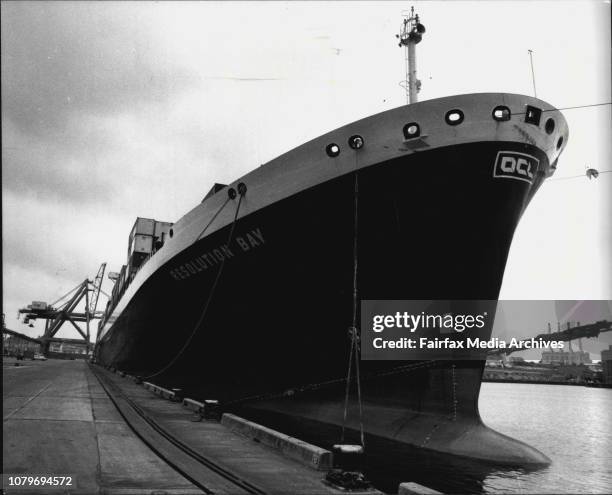 Cargo Ship On White Photos and Premium High Res Pictures - Getty Images