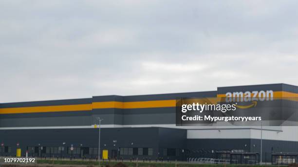 amazon warehouse and distribution centre - bristol airport stock pictures, royalty-free photos & images