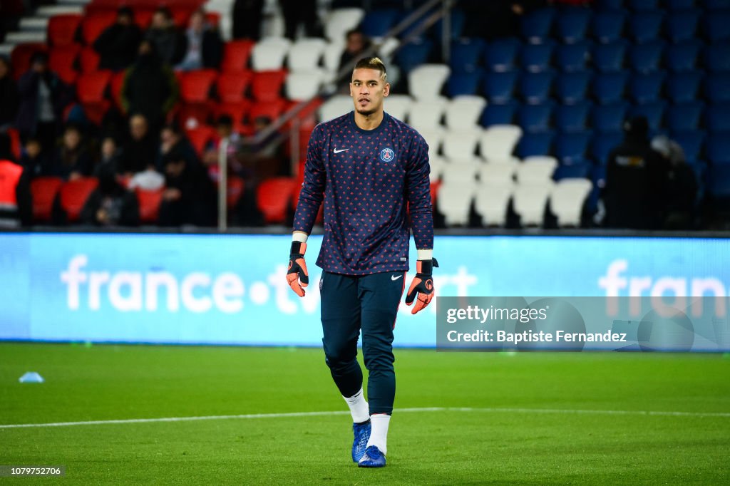 Paris Saint Germain v EA Guingamp - French League Cup