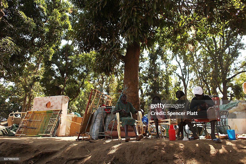 Southern Sudanese Begin to Vote In Historic Independence Referendum