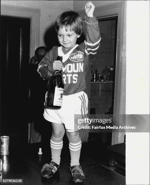 Sigsworth 58 Phil Sigsworth Stock Photos, High-Res Pictures, and Images - Getty ...