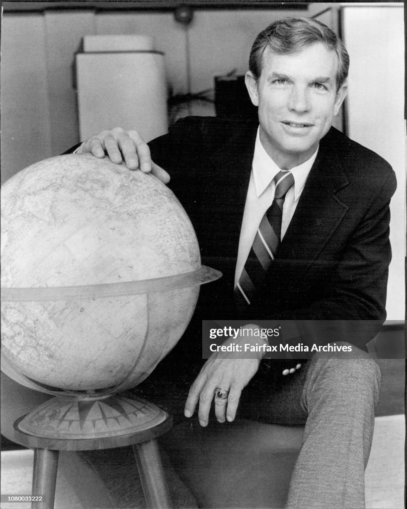 David R Scott Famous American astronaut, Colonel David R. Scott, flew into Sydney ...