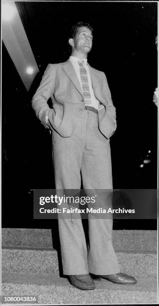 Sigsworth 58 Phil Sigsworth Stock Photos, High-Res Pictures, and Images - Getty ...
