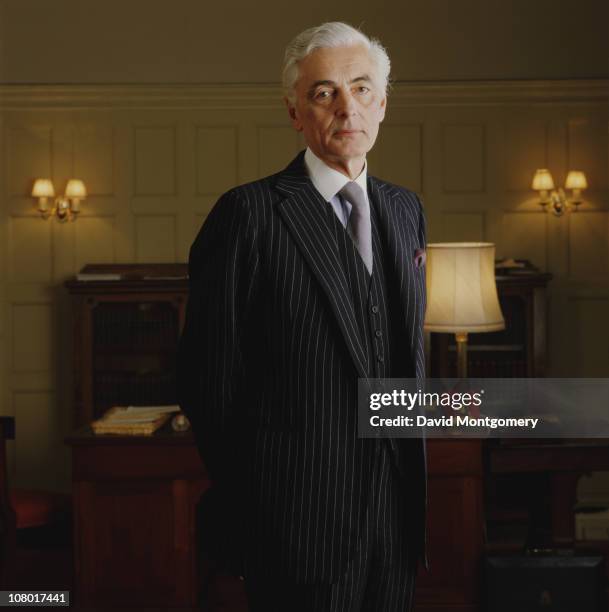11 David Ogilvy 13th Earl Of Airlie Stock Photos, HighRes Pictures