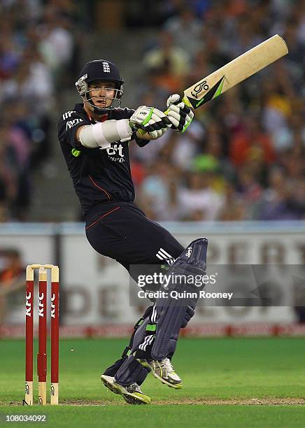 Steve Davies of England plays a hook shot during the Second Twenty20 International Match between Austtalia and England at Melbourne Cricket Ground on...