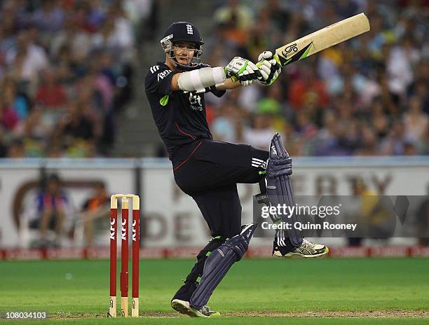 Steve Davies of England plays a hook shot during the Second Twenty20 International Match between Austtalia and England at Melbourne Cricket Ground on...