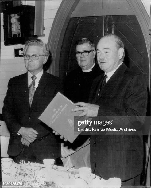 Hasluck 180 Paul Hasluck Photos & High Res Pictures - Getty Images