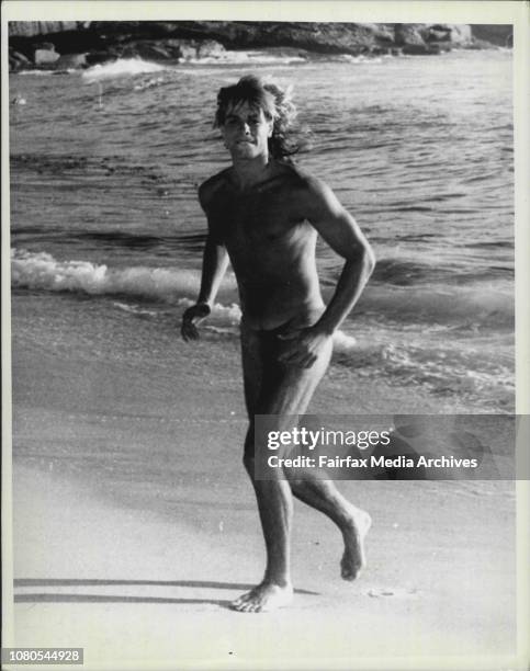 Sydney Swans training on Bronte beach today. January 27, 1988. .