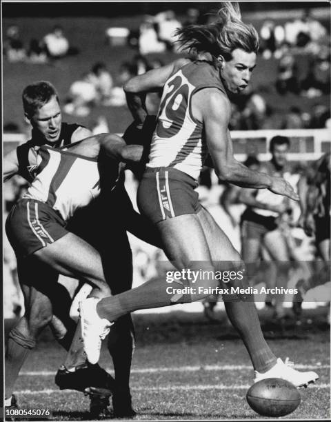 Australian rules"."Sydney Swans Vs Hawthorn at the S.C.G."Warwick Capper. July 14, 1991. .