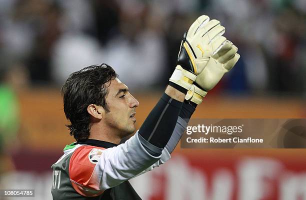 Rahmati Mahdi Rahmati Photos and Premium High Res Pictures - Getty Images