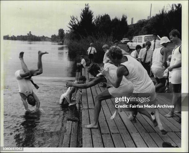 After a long, hard row there is nothing like a quick dip - voluntarily or not.Rowing not drinking, has returned to the Nepean river banks as the most...