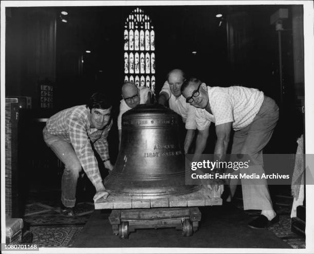 Bell Ringer Graduation Bill Ringer Photos and Premium High Res Pictures - Getty Images