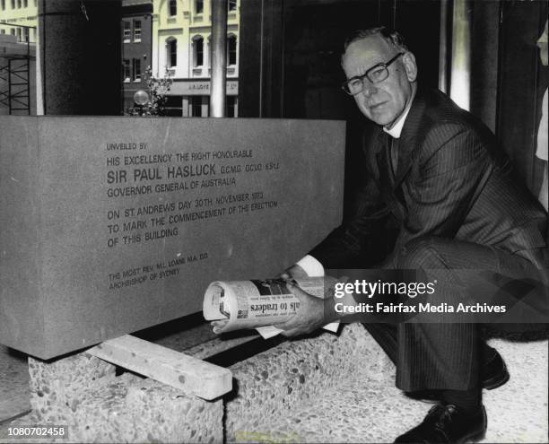 Hasluck 149 Sir Paul Hasluck Photos & High Res Pictures - Getty Images