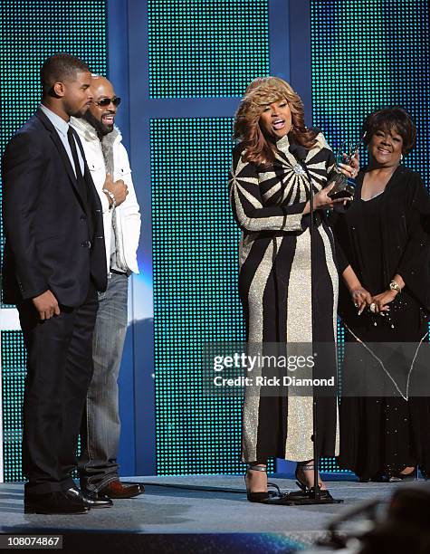 Karen Clark Sheard accepts the Albertina Walker Female Vocalist of the Year at the 26th Annual Stellar Gospel Music Awards at The Grand Ole Opry on...